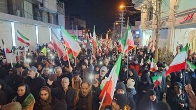  حضور پرشور مردم البرز در میادین و خیابان‌ها/ بیعت با رهبر سوم انقلاب ادامه دارد+ فیلم