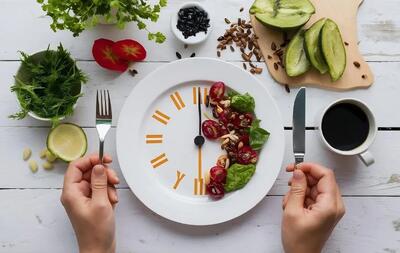  چرا همیشه احساس گرسنگی داریم و فستینگ چه کمکی می‌کند