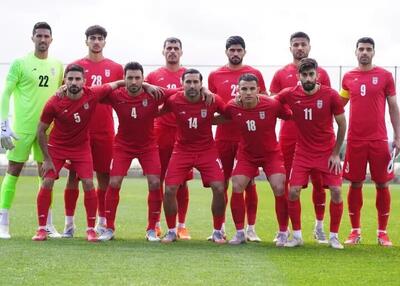  انتقاد جنجالی از فوتبال ایران/ لیگ امسال را تعطیل کنید!