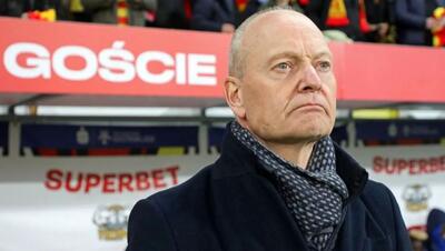  واکنش سرمربی لخ پوزنان به تساوی صدرنشین