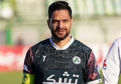  کامیابی‌نیا: بحث سیاست نیست، بحث شرف است