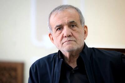  پزشکیان: شهید سرلشکر خادمی پاسدار دلاور و فرزند فداکار ایران بود