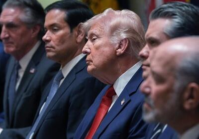  نیویورک‌تایمز: ترامپ به چاپلوس‌های باهوش‌تری نیاز دارد