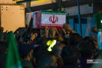  تشییع پیکر مطهر شهید والامقام «علیرضا امیر» با حضور باشکوه آحاد مردم متدین مشهد مقدس + فیلم