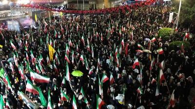  مثلث میدان، خیابان و رسانه