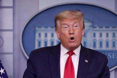  نشانه‌های مخمصۀ ترامپ در یک سخنرانی اجباری