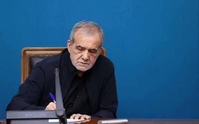  پیام تسلیت پزشکیان در پی شهادت سردار خادمی