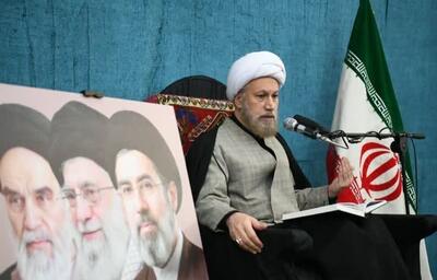  امام جمعه شیراز: افراد متوهم ‌در قدرت ‌دچار اشتباه محاسباتی می‌شوند‌ - تسنیم