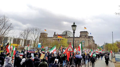  تظاهرات علیه جنگ در برلین