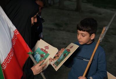  بسته‌های فرهنگی کانون در ایستگاه‌های تجمع مردمی و محل اسکان آسیب‌دیدگان