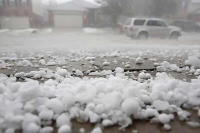  تصاویری از بارش شدید تگرگ در شهر پاوه