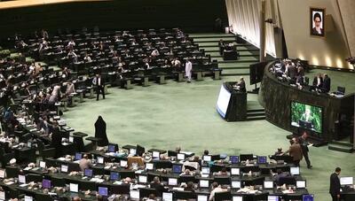  طرح جدید مجلس برای ممنوعیت تردد ناوگان متخاصم از تنگه هرمز
