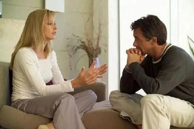  ۸ گفتگوی حیاتی که زوج ها مدام از آن فرار می‌کنند