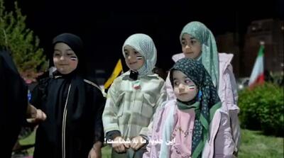  واکنش بچه‌های دهه نودی به یک هدیه عجیب!