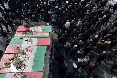  بنیاد شهید: به شهادت رسیدن ۲۶۱ نفر در هرمزگان در جنگ/ از این تعداد حدود ۷۰ درصد را زنان و کودکان تشکیل می‌دهند