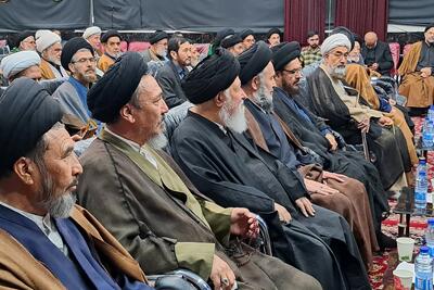  آیت‌الله علم‌الهدی: برادران افغانی و ایرانی دوتا نیستند، یکی‌اند، چون دل‌هایشان متوجه ولایت اهل بیت است + فیلم