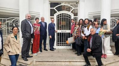  گل، شیرینی و حتی گراسیاس سینیور برای آقای سانچز