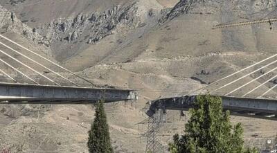  آغاز روند بازسازی پل بی‌یک کرج/ مسدود شدن بلوار جانبازان کرج برای بررسی و ایمن‌سازی