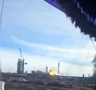  ببینید| حمله پهپادی اوکراین به کارخانه آمونیاک روسیه