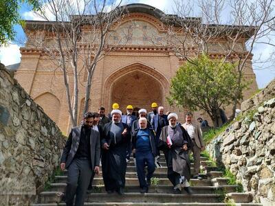  نمایندگان مجلس به کاخ سعدآباد رفتند