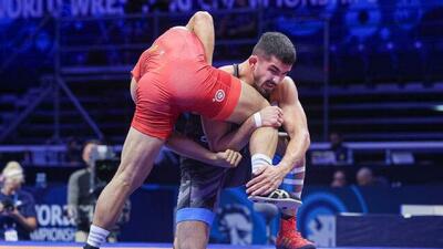  کشتی آزاد قهرمانی آسیا/ یزدانی به قهرمان جهان رسید