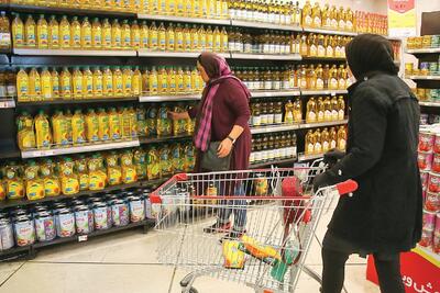  سامان بازار کالا‌های اساسی و ارز در ۴۰ روز مقاومت