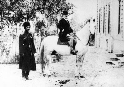  شناسنامه سیاسی پهلوی با «کودتا» صادر و با «تجزیه» باطل شد