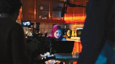  هنرمند باید نقش خود را در بزنگاه‌ها ایفا کند