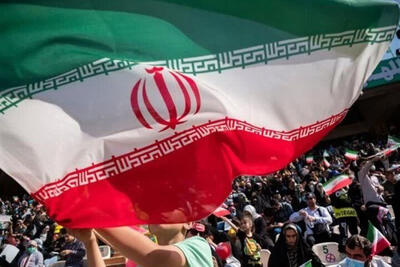  چرا «بزن که خوب می‌زنی» فراگیر شد؟