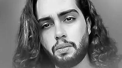  دانلود آهنگ حامیم خواننده دهه هشتادی ها / آواز  عاشقانه و باشکوه عشقشو داری + متن کامل