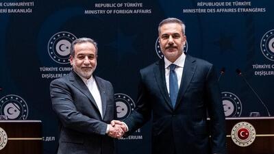  گفت‌وگوی تلفنی فیدان و عراقچی