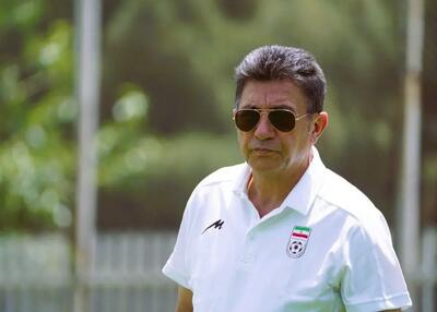  قلعه‌نویی: دفاع تیم ملی 15 جلسه تمرین می‌خواهد