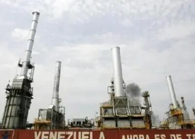  سیطره واشنگتن بر نفت ونزوئلا با امضای ۲ توافق