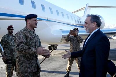  توئیت عراقچی بعد از استقبال از فرمانده ارتش پاکستان