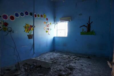  از ماکان یک لنگه کفش و یک پولیور آبی به جا مانده است