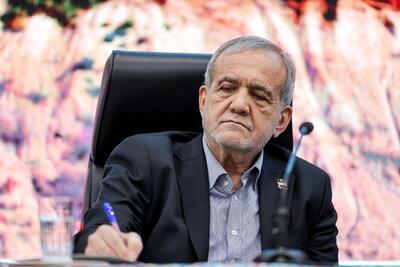  قدردانی رئیس‌جمهور از پایداری کارکنان صنعت نفت در شرایط تهدید