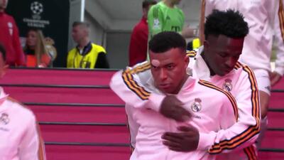  ورود مونیخی‌ها و مادریدی‌ها به زمین