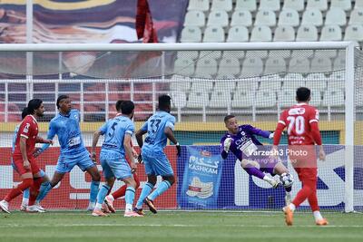  فوری: عقب‌نشینی دقیقه نودی، تا شنبه صبر کنید!