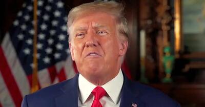  چرا ترامپ ظرف ۲۴ ساعت ده‌ها پیام جنجالی منتشر می‌کند؟