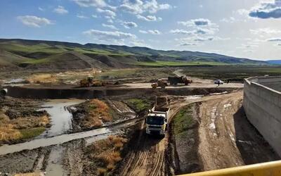  تلاش راهداران برای ایجاد مسیر جایگزین در آزادراه تبریز- تهران