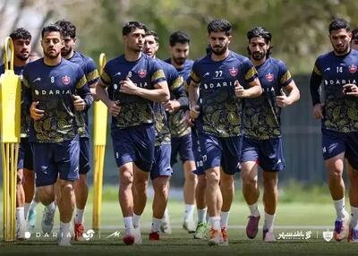  تمرین پرسپولیس تعطیل نیست؛ قرمزها بدون سرمربی آماده ازسرگیری لیگ می‌شوند