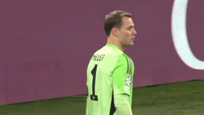  سیو زیبای نویر مقابل ضربه امباپه