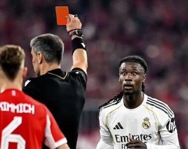  بدشانسی عجیب: داور یادش رفت کاماوینگا کارت دارد!