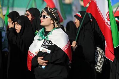  چند عکس که از تجمع امروز تهران وایرال شد