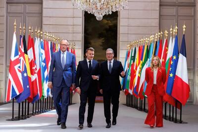  استقبال لندن و پاریس از بازگشایی تنگه هرمز