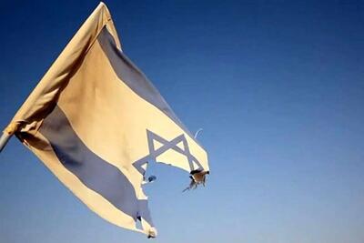  ببینید/ پایین کشیدن پرچم رژیم صهیونیستی از قلعه الشقیف در جنوب لبنان