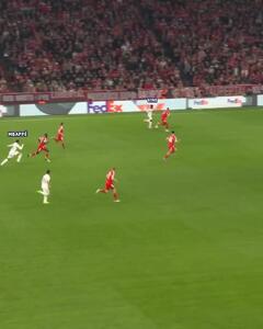  امباپه؛ فراتر از سرعت، استاد پیش‌بینی در مستطیل سبز (ویدئو)