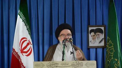  اعتماد به خدا و اتکای به مردم ارکان مقابله با دشمن است