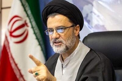  روایت نبویان از عبور کشتی‌ها از تنگه هرمز با اخذ عوارض