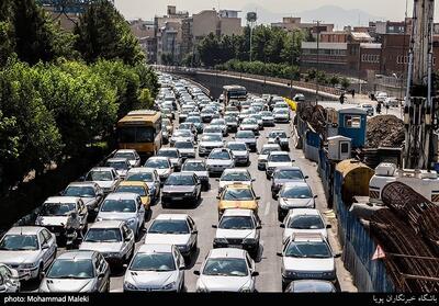  ترافیک نیمه‌سنگین در محورهای ورودی تهران/تردد روان در جاده های شمالی - تسنیم